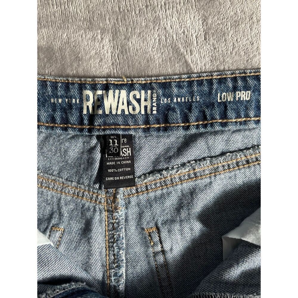 Rewash Classic Medium Blue Denim Cutoff Shorts Low Pro Tomboy Shorts Sz 11/30 - Picture 5 of 10